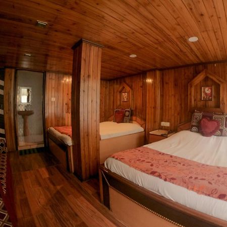 Grg Broadway Mall Road Darjeeling By Royal Collection Hotel 외부 사진