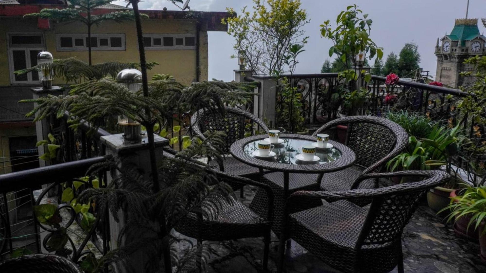 Grg Broadway Mall Road Darjeeling By Royal Collection Hotel 외부 사진