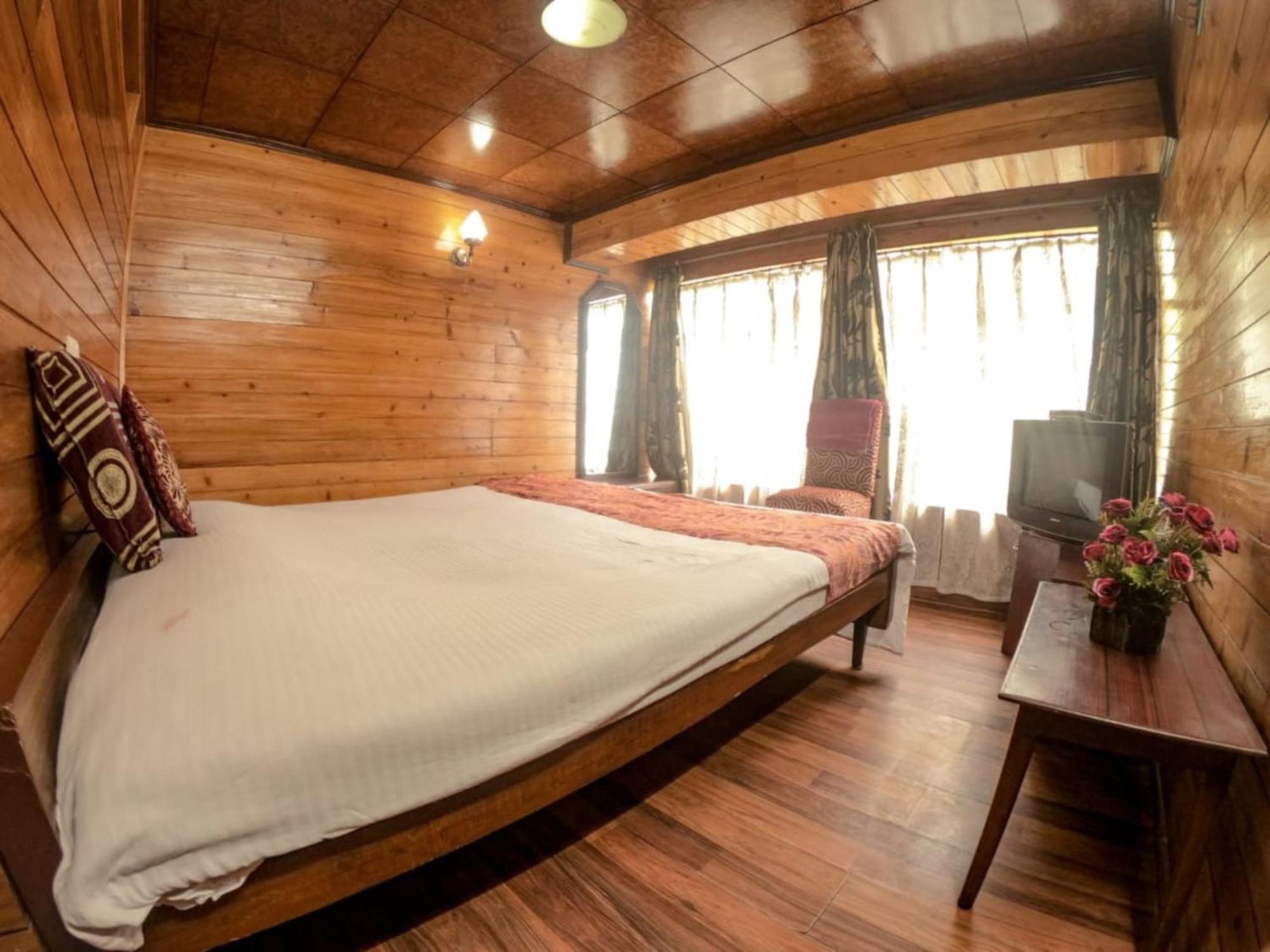 Grg Broadway Mall Road Darjeeling By Royal Collection Hotel 외부 사진